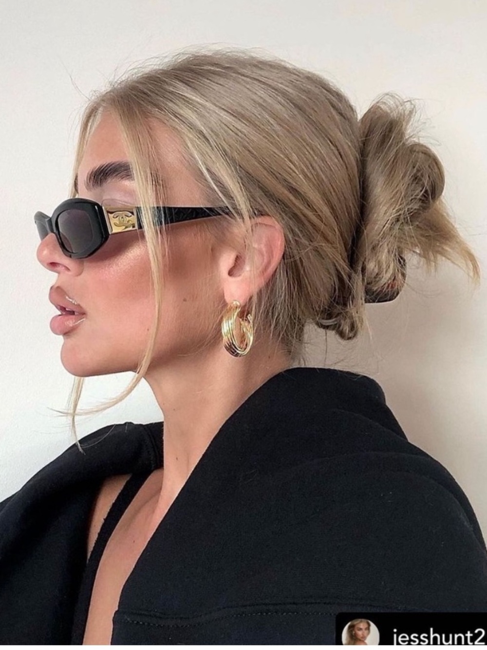 ✨𝑪𝑯𝑨𝑵𝑬𝑳 vintage sunglasses gold CC #010